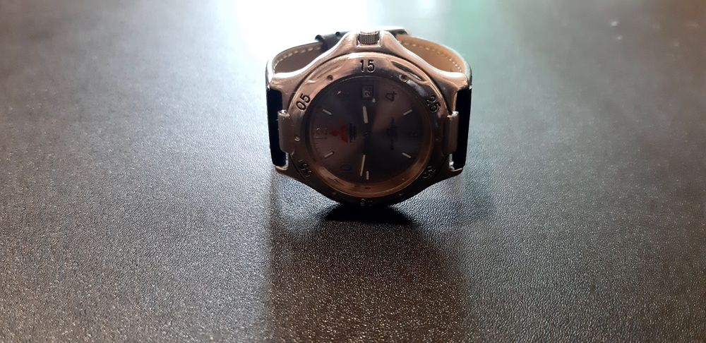 Рекламен часовник на Мицубиши