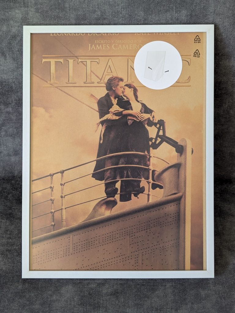 Постери Friends, Titanic и др.
