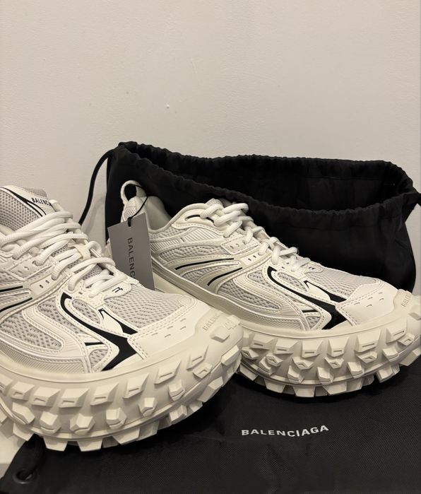 Balenciaga Defender