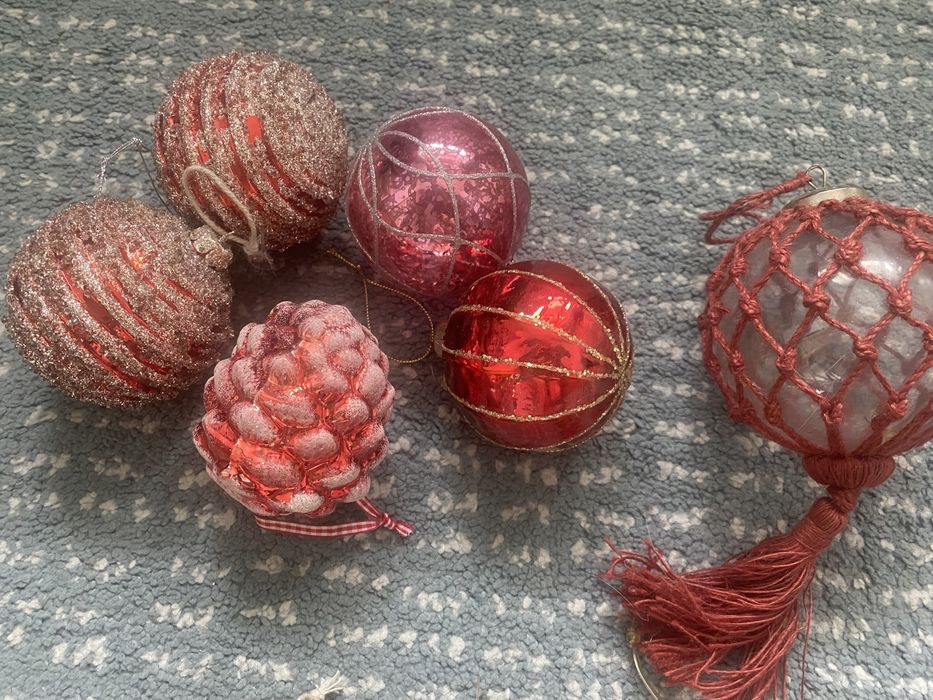 Елочные игрушки Стекло и пластик