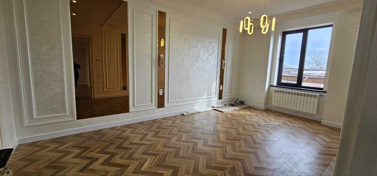 Срочно продаётся евродом на Домбрабаде,ор-тир 16-гор.больница.