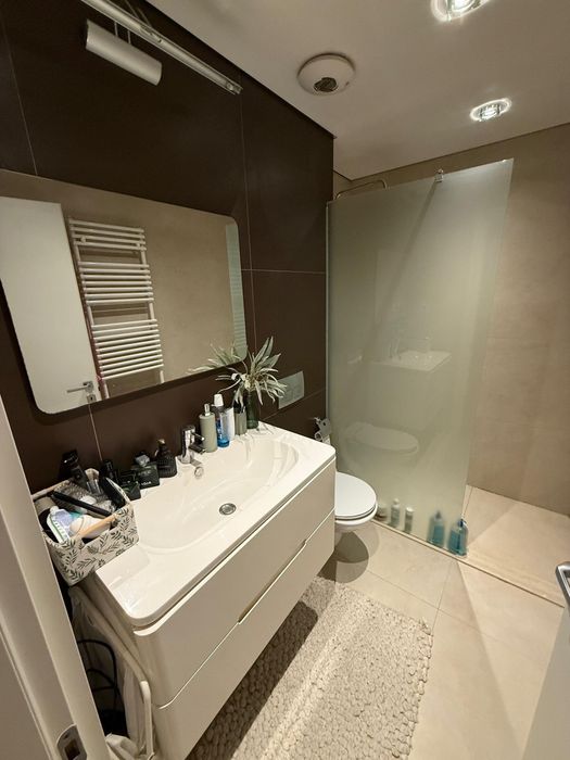 Inchiriez apartament 2 camere cartier Upground fabrica de glucoza