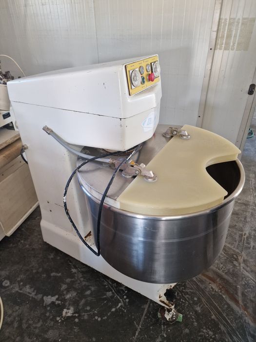 Utilaje brutărie și patiserie de vanzare