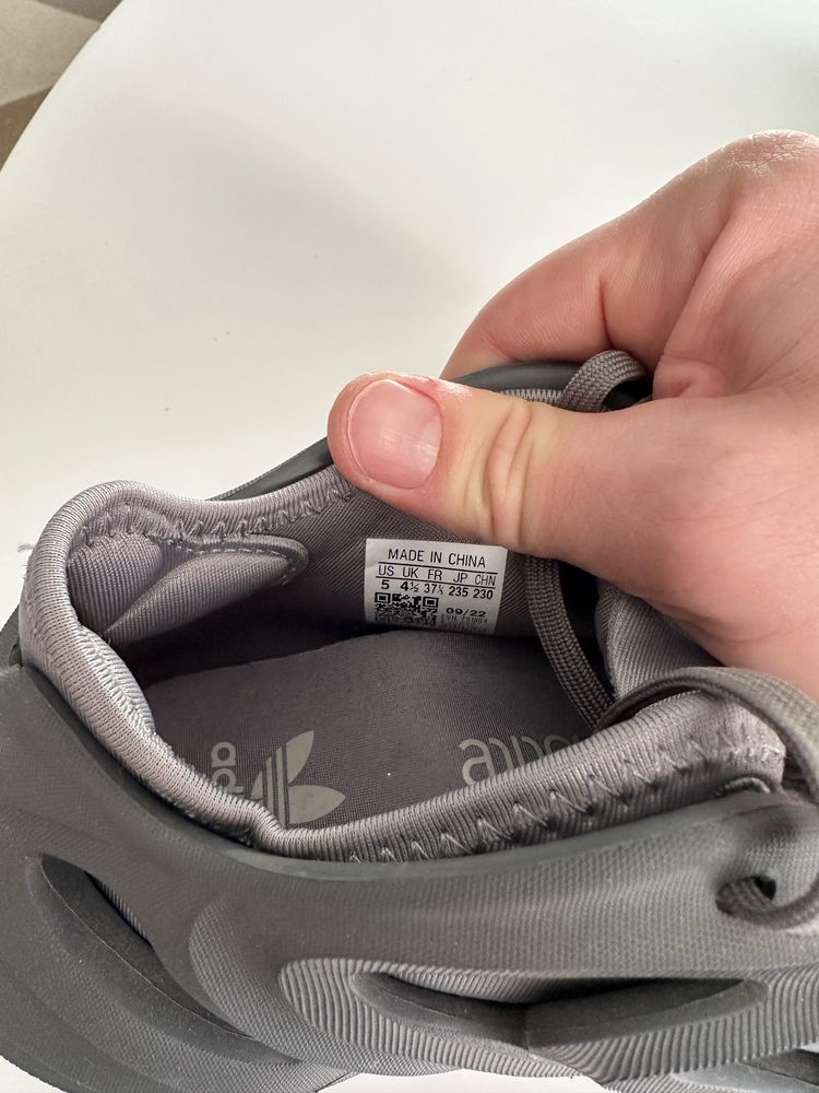 Adidas Adifom маратонки