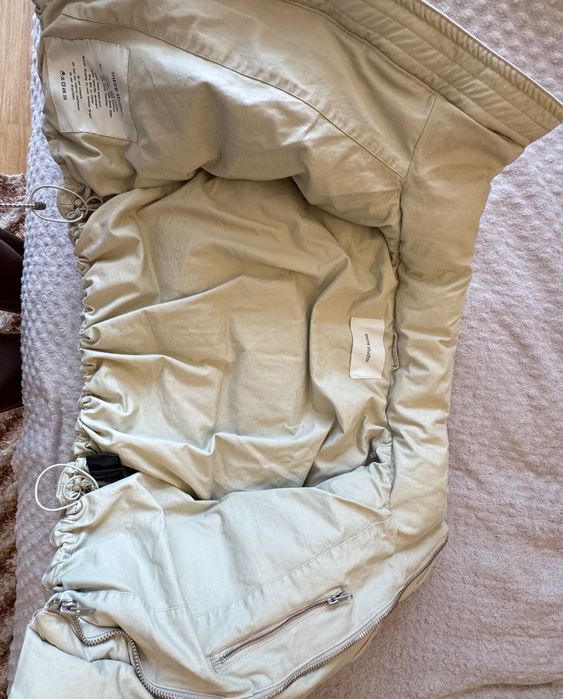 Яке пухено Off White