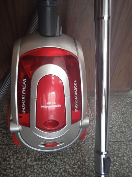 Прахосмукачка HEiNNER