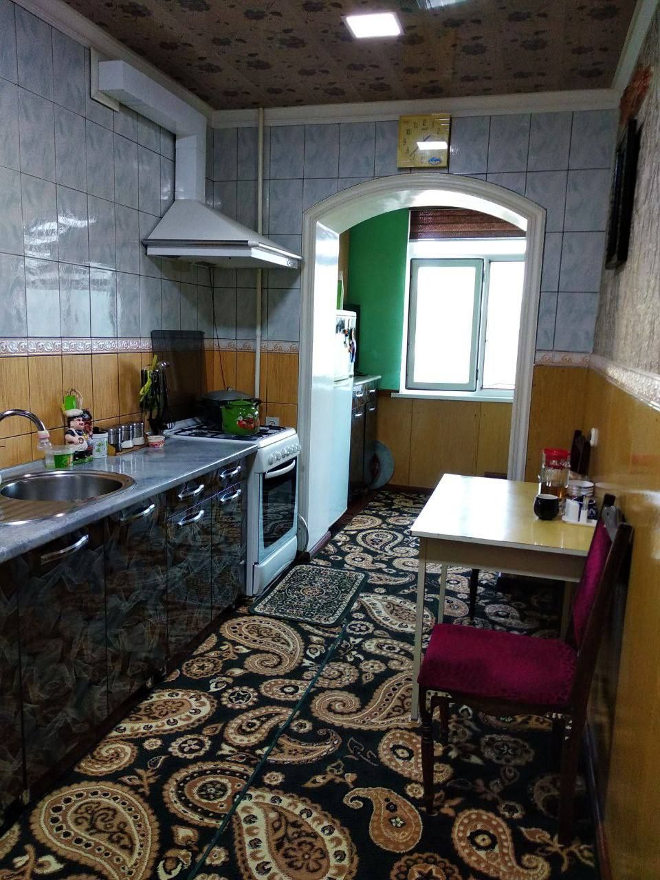 Срочно продаётся 3х комнатная квартира. Около санатория Бустон.