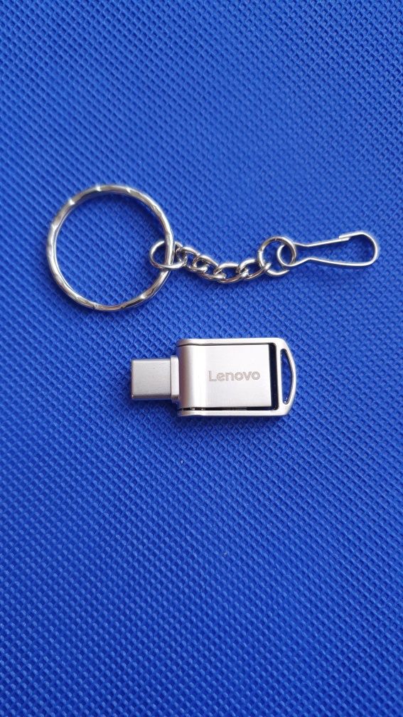 Флашки Lenovo USB C and USB 3.0 - 1tb = 1000gb