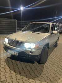 Vând BMW x5 2004 pentru dezmembrat