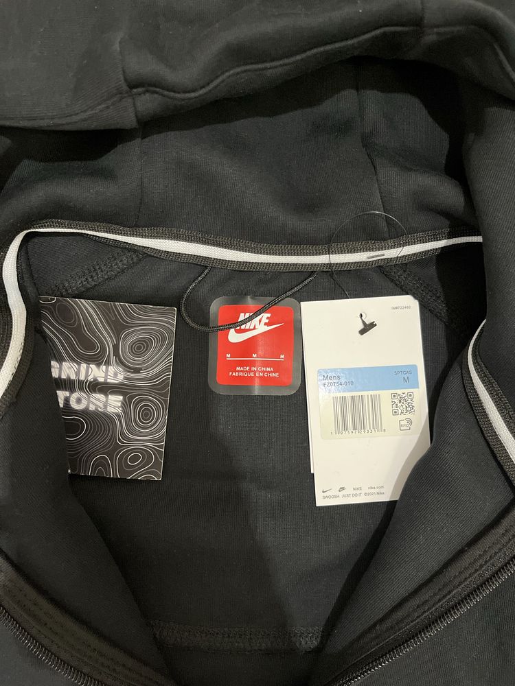 Tech Fleece Reflective