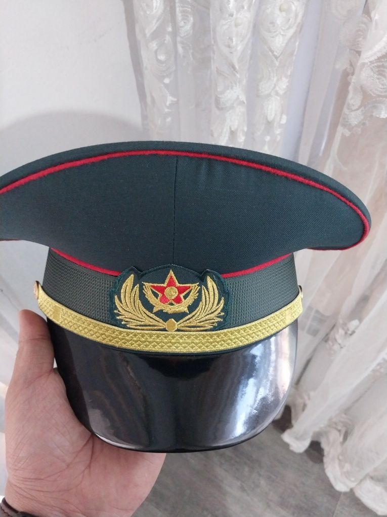 Продам пардную форму новая