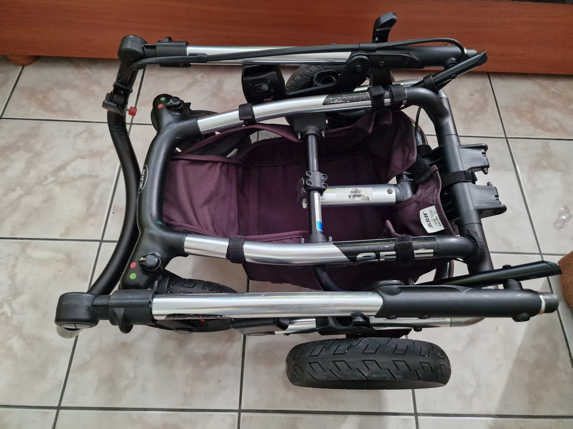 Детска количка 3 в 1 + чанта и дъждобран Jane Epic Koos