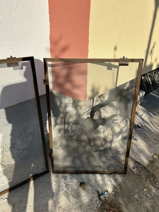 Plase de tantari geam si usa