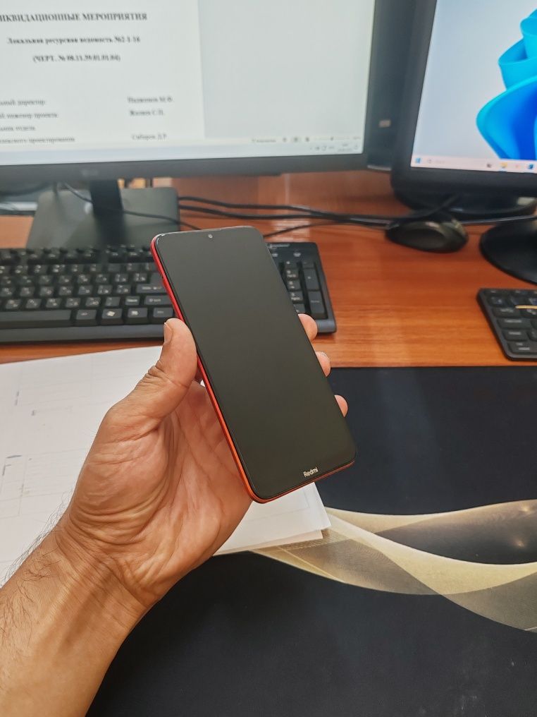 Redmi 8A 32gb(2022)ideal ochilmagan usta kurmagan aybi yuq