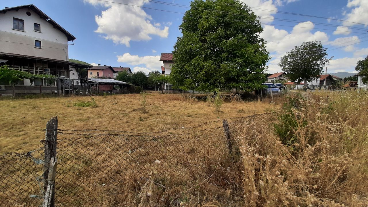 Продава се Парцел в Перник, Изток - 498 кв.м за 31 €/кв.м - Снимка #9