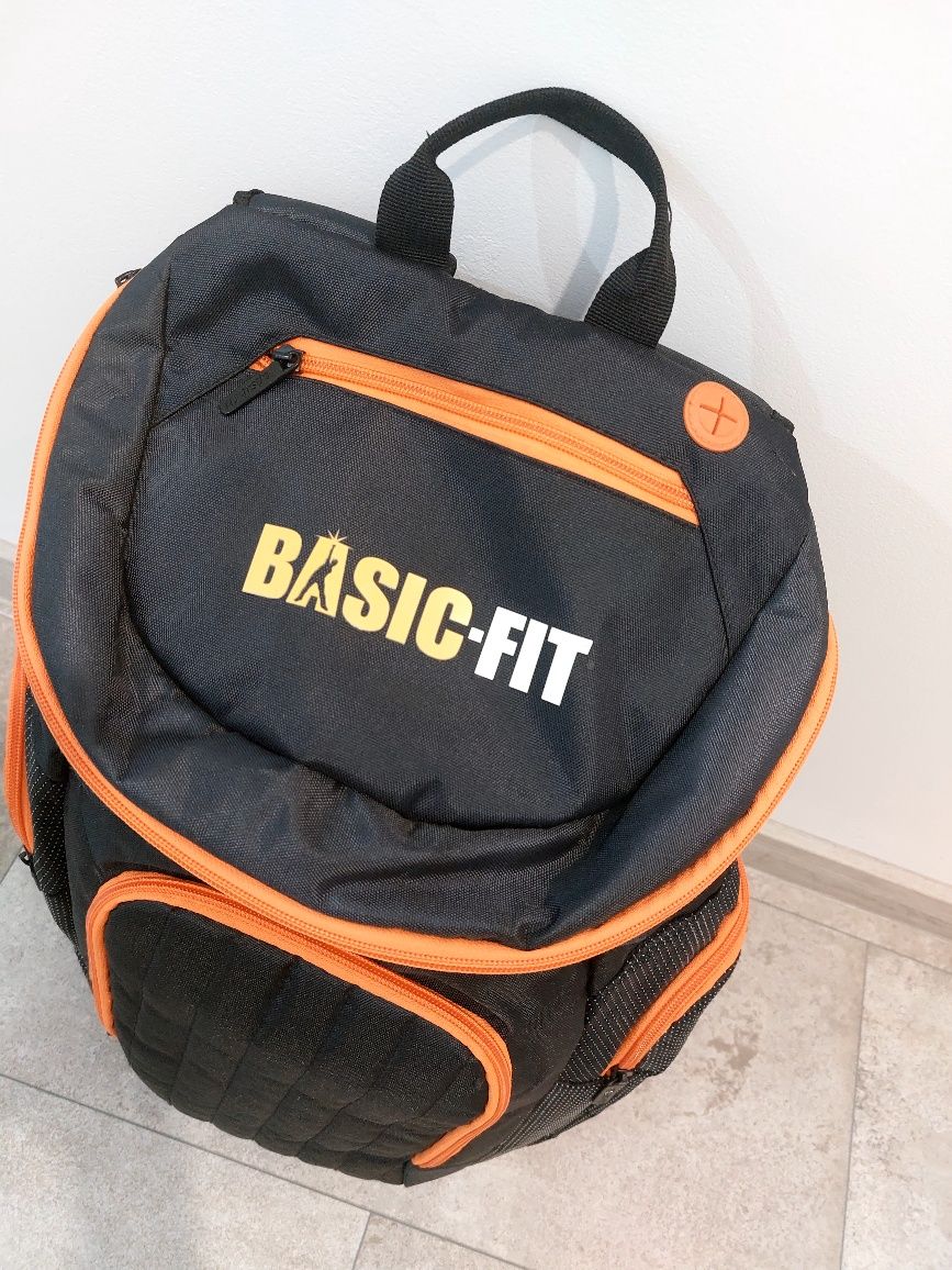 Раница Basic Fit,нова