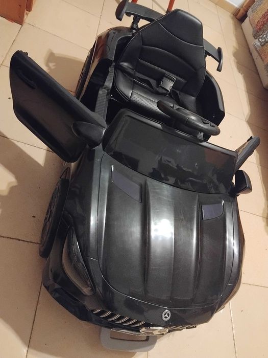 Акумулаторна кола Mercedes AMG GTR, 12V