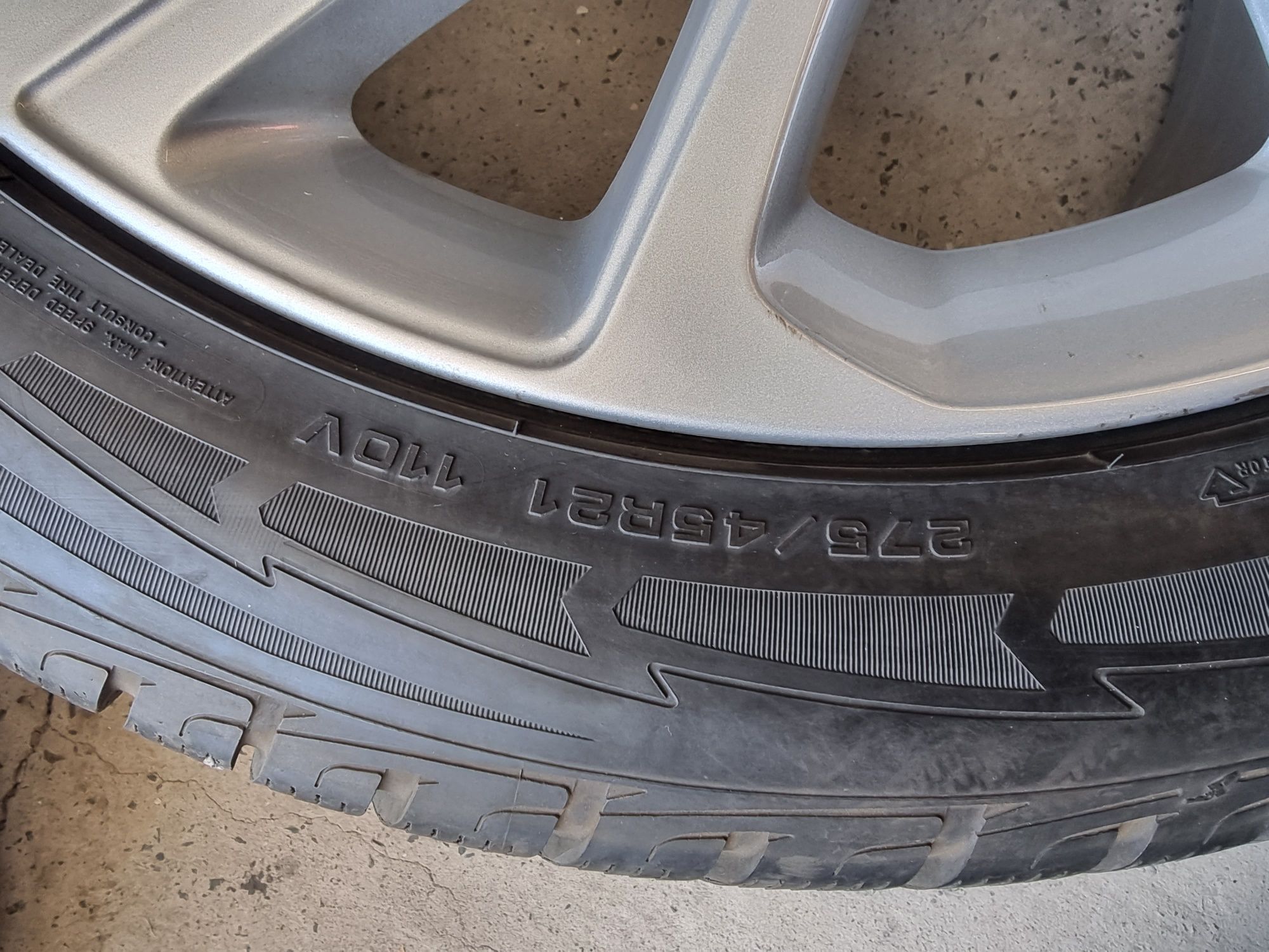 Jante originale r21 Range Rover echipate cu anvelope noi Goodyear M+S