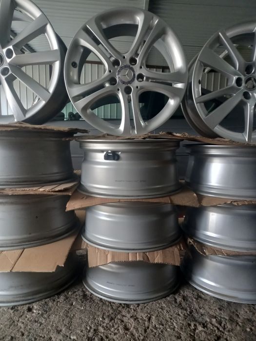 Jante  originale  Mercedes   pe  17 .5x112