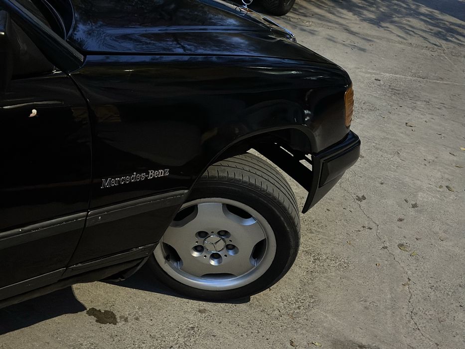 Mercedes-Benz W124  — Классика, которая едет