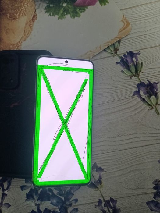 Vând samsung s20 5g  fisurat fata spate