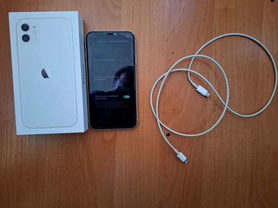 iPhone 11 64гб в отлично състояние