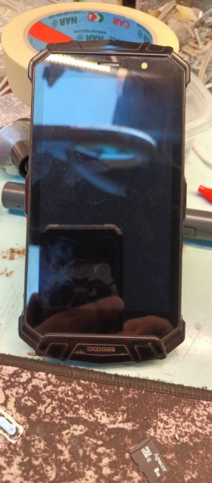 Экран смартфона Doogee