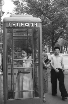 Телефонная будка СССР 60 ых годов таксофон