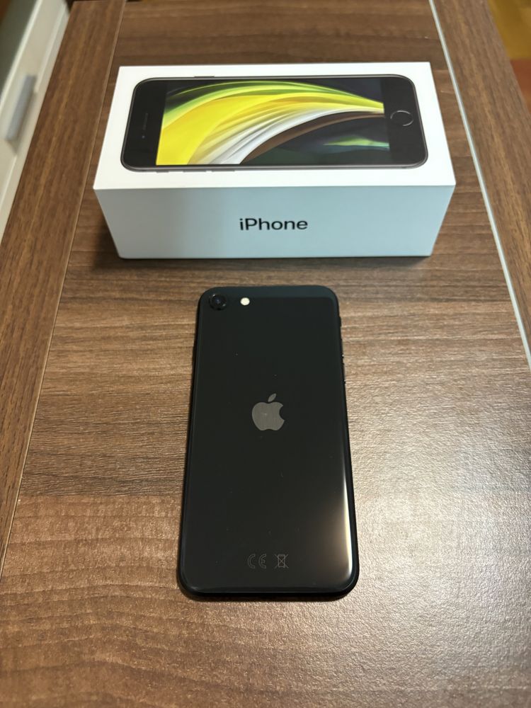 Vand iPhone SE 2 2020 64 GB Liber de Retea