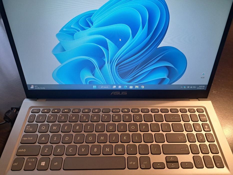 Laptop Asus Windows 11