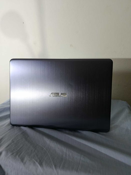 Laptop Asus Vivobook!
