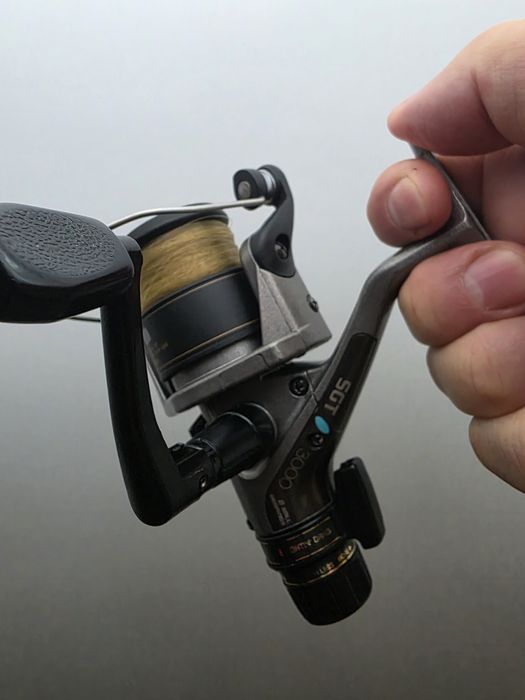 Vând mulineta Shimano SGT 3000