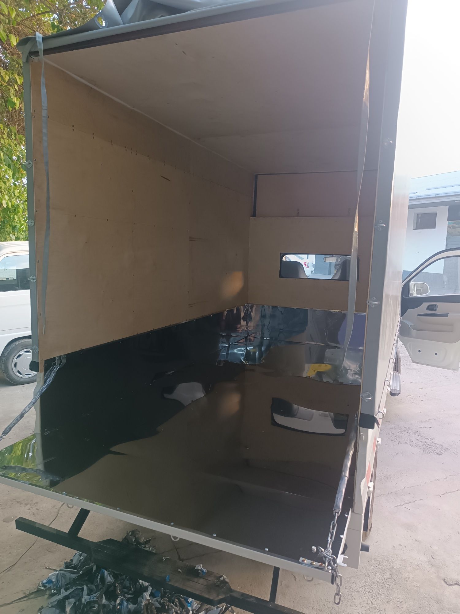 Avto_tent_ustanofka