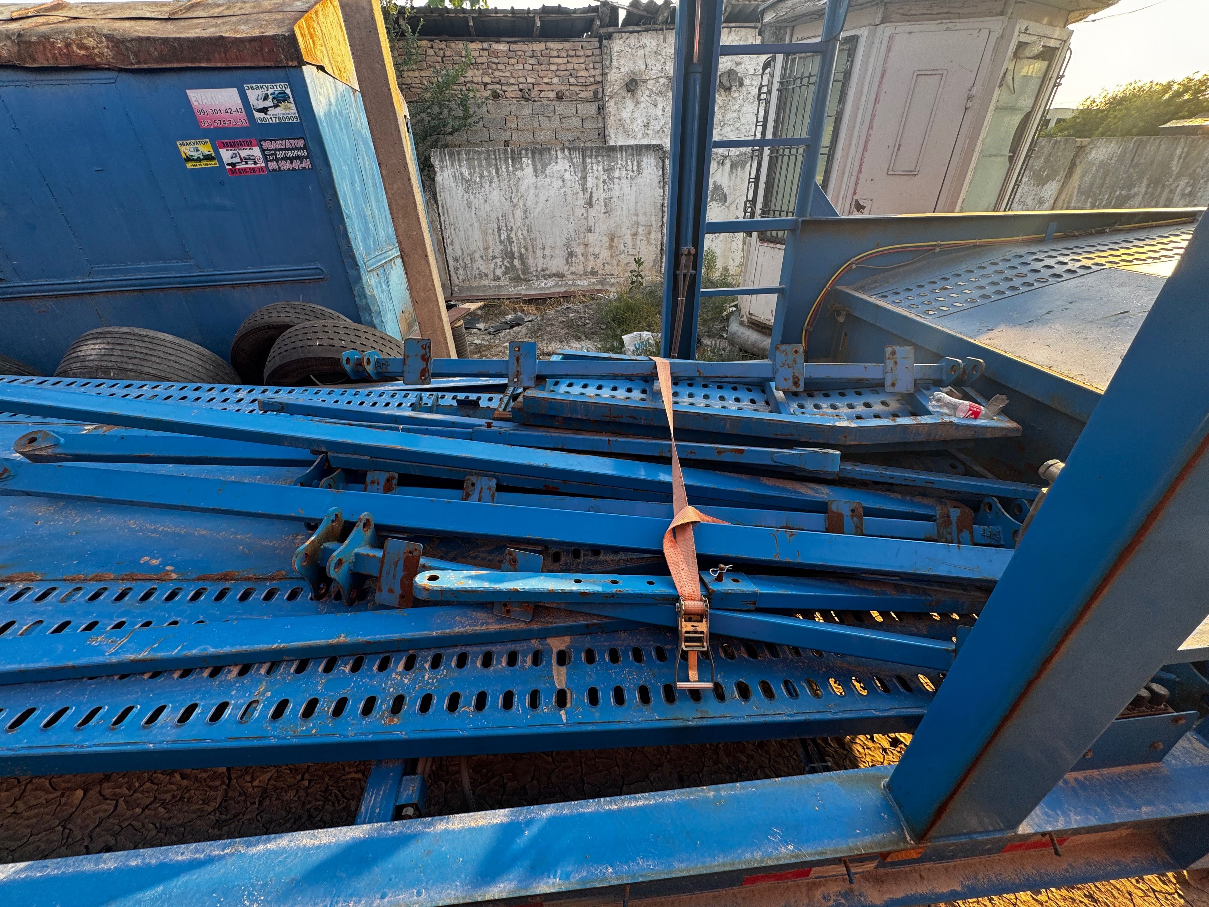 Автовоз прицеп Luchi LC9202