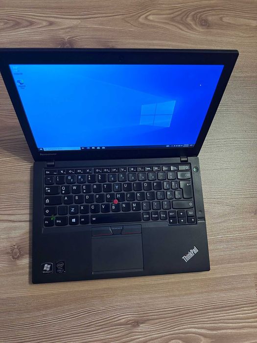 Lenovo ThinkPad X250 i7, 8GB RAM, 111GB SSD