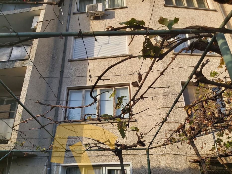 Апартамент в гр.Карлово, 107 кв.м.