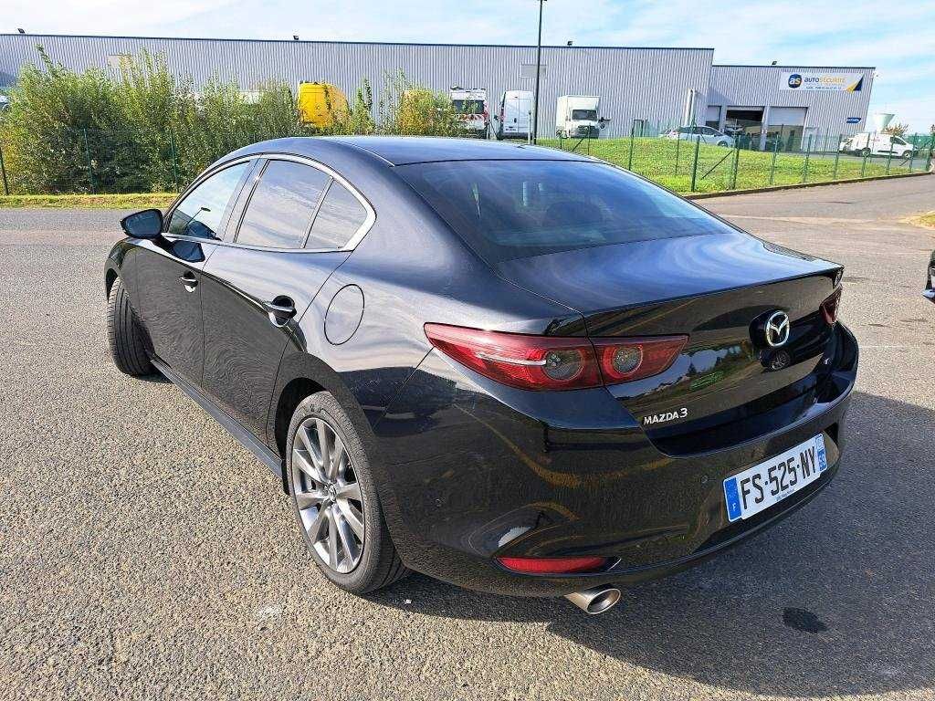 ID 32 Mazda 3 2.0 Exclusive - Benzina - Automatic - 180 hp