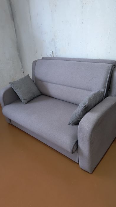 Продам мини диван Поло