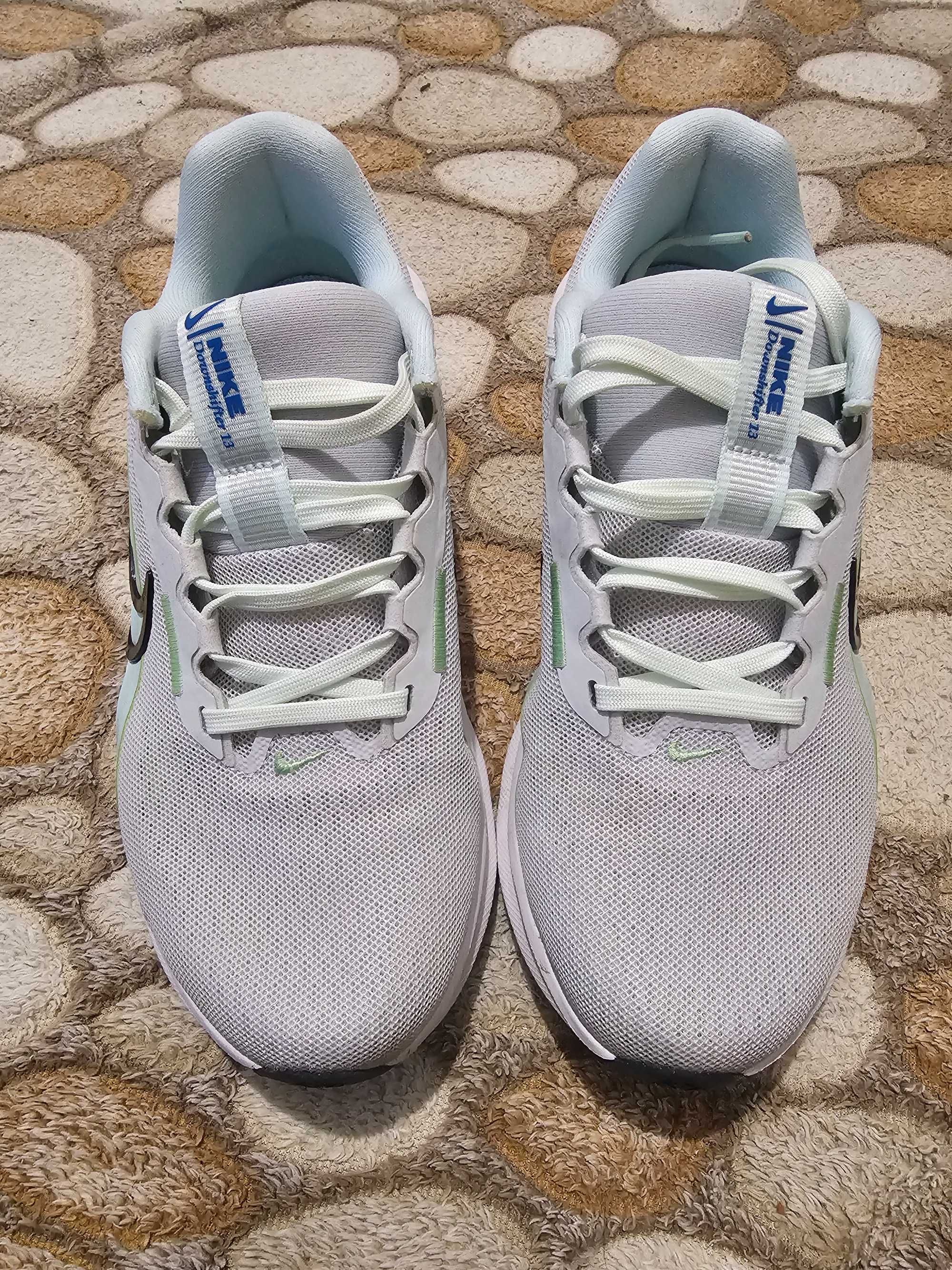 Оригинални дамски маратонки Nike