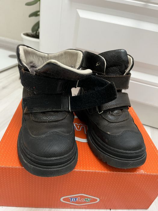 Продам зимние сапоги из натуральной кожи и натурального меха