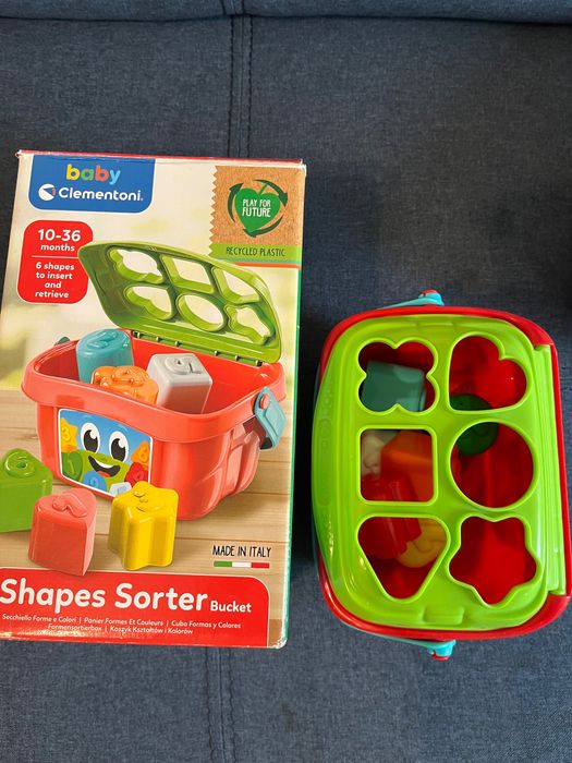 Подпори за бебе и възглавничка за коремче