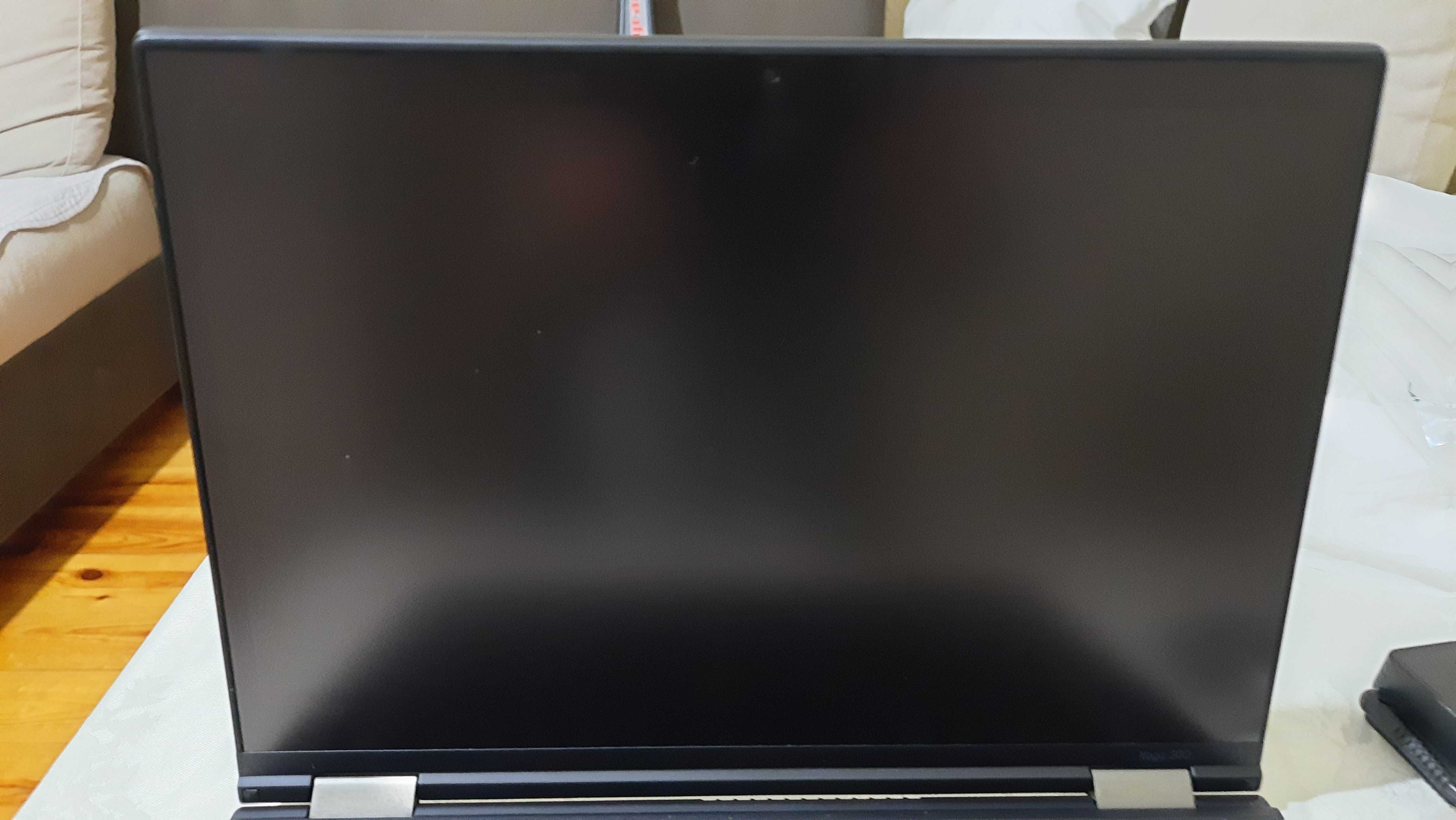Продавам Thinkpad Lenovo Yoga 730 I5 8 GB