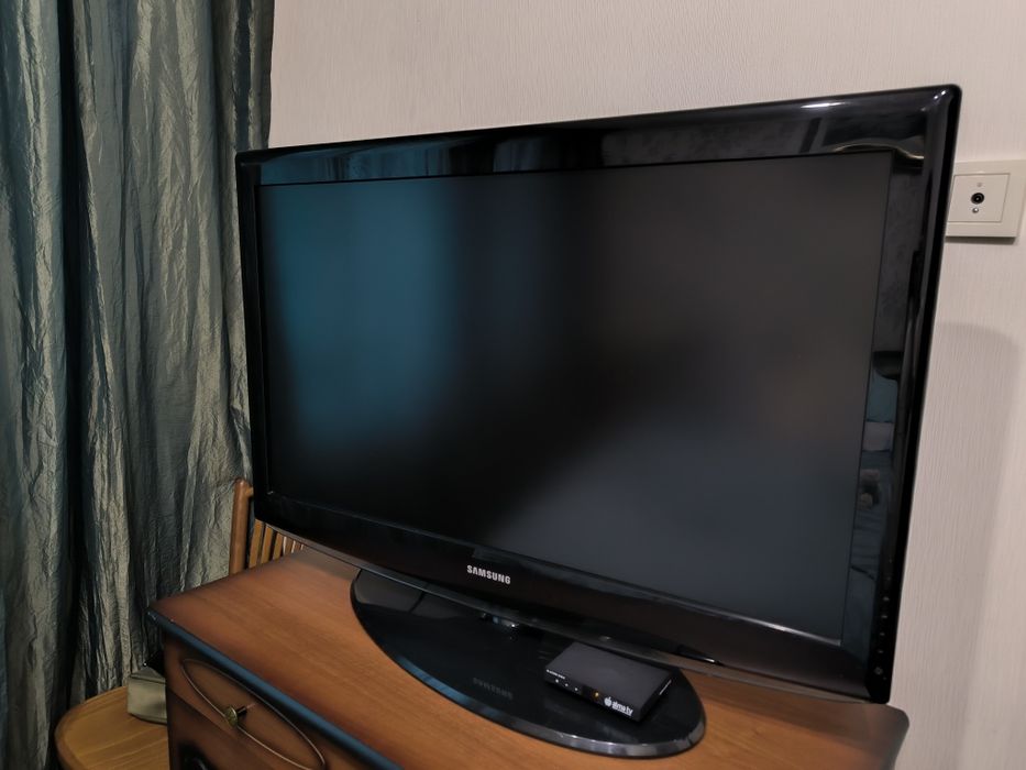 Телевизор Samsung