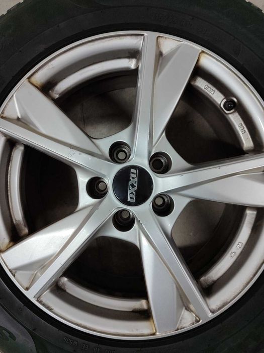 Джанти и гуми 215/65 R17  Ref-1050