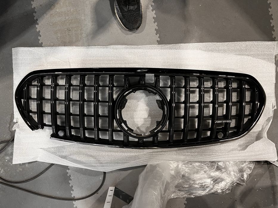 Решетка s63 w223 2024 AMG OEM