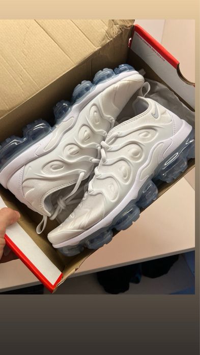 100% Оригинални Nike Vapormax Plus в номер 44-28 см
