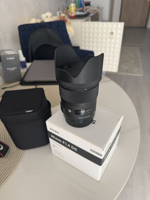 Sigma 35 mm 1.4 DG ART în garantie