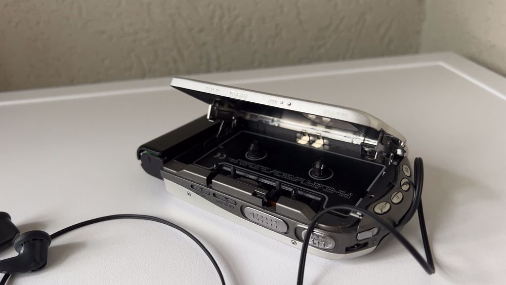Casetofon walkman SONY WM-EX922 (1997)