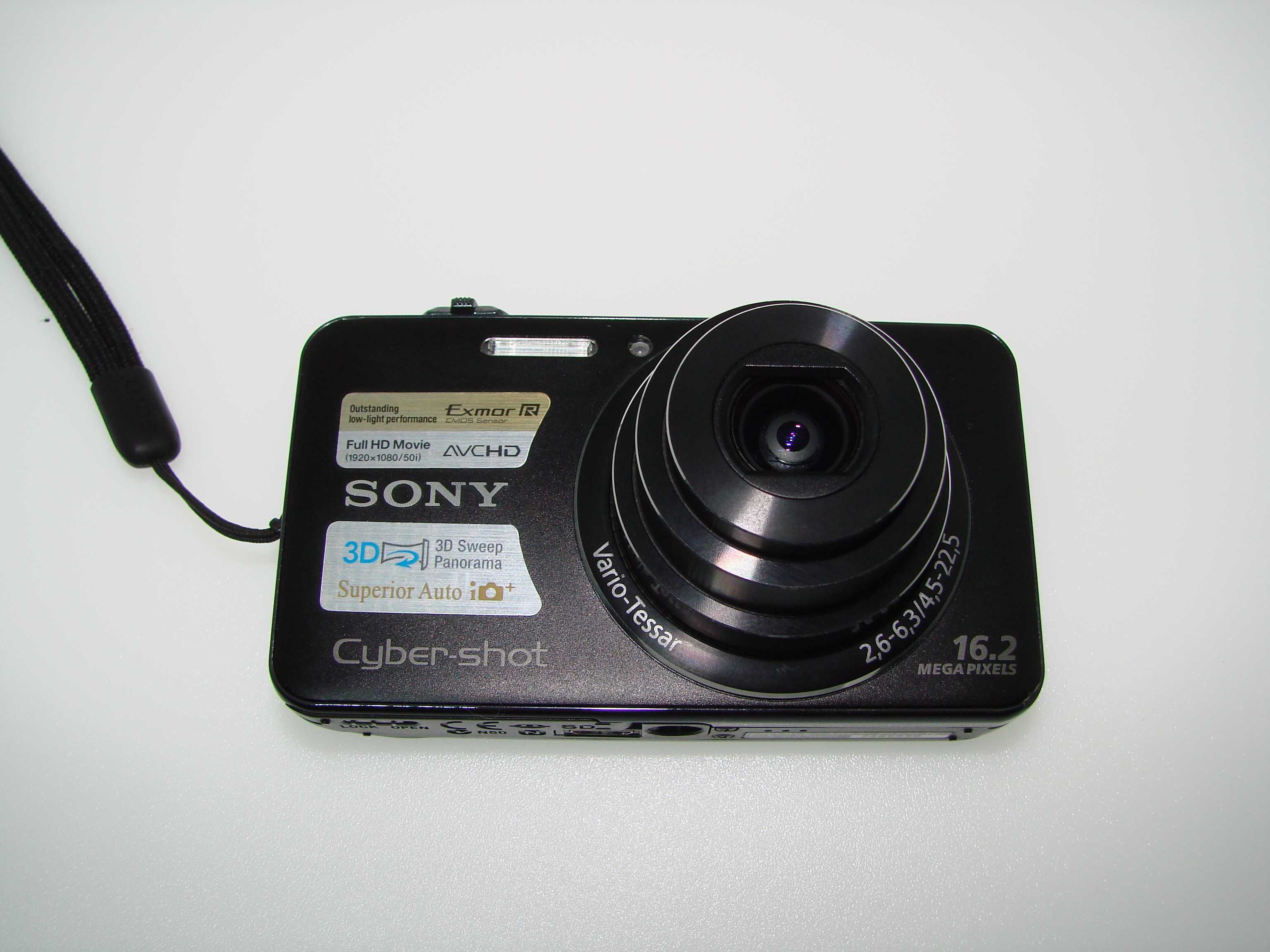 Компактен фотоапарат Sony Cyber-shot DSC-WX50 - 16.2MP Пълен комплект