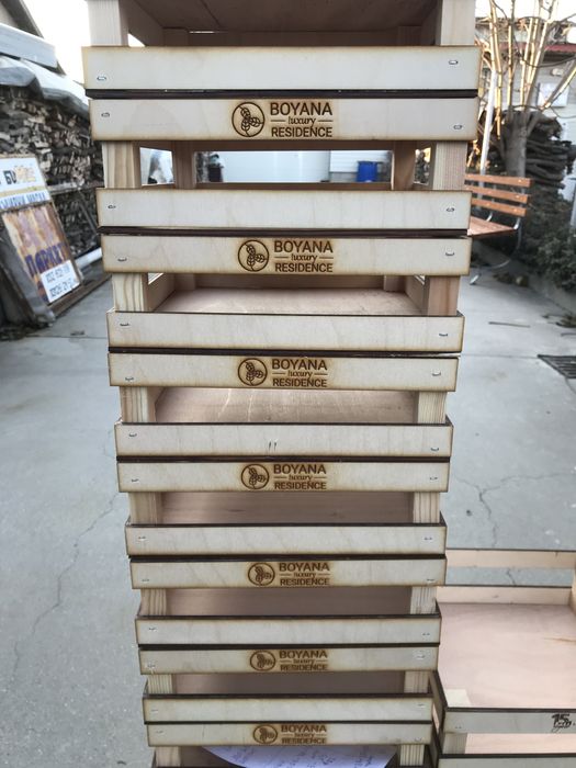 дървени касетки за корпоративни подаръци